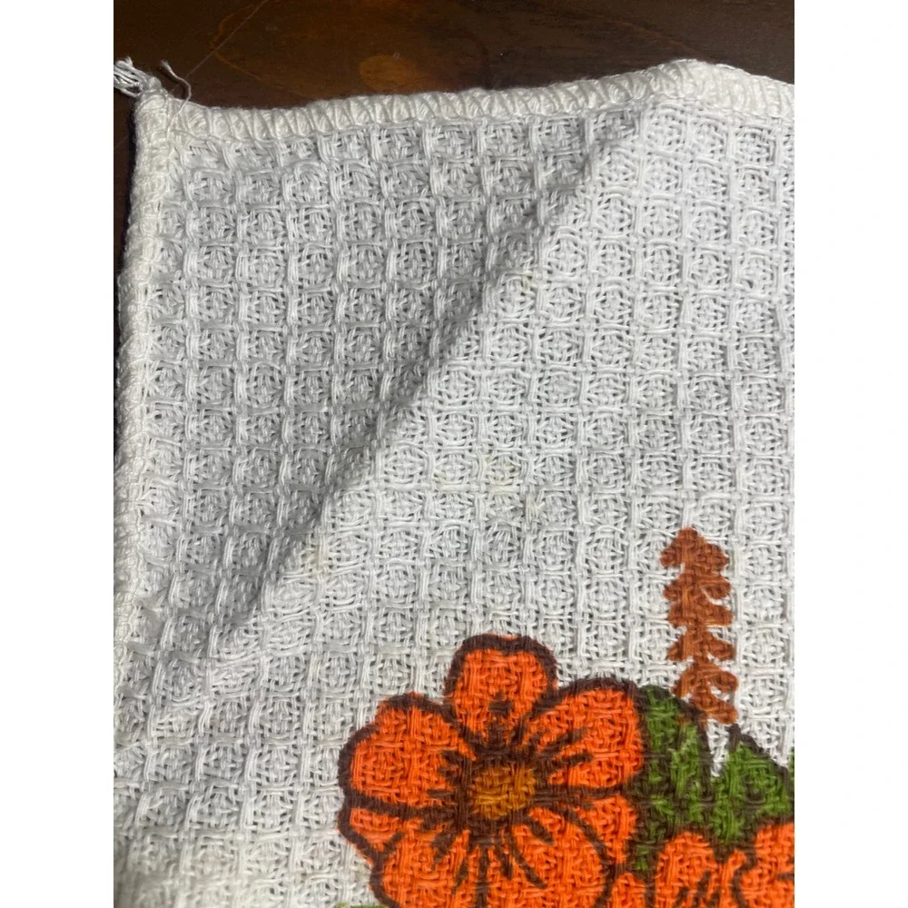 Vintage Leshner Waffle Weave Cotton Kitchen Tea Towel Retro Floral Fruit Orange